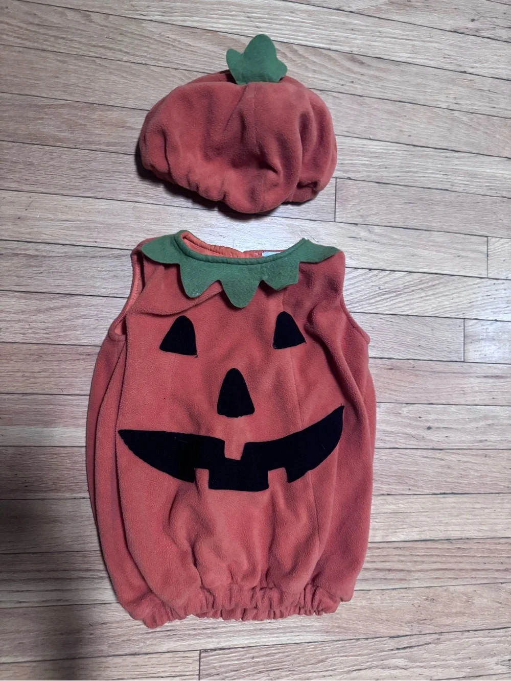 Pottery Barn Kids Orange Pumpkin Jack-O'-Lantern Costume 12-24 months